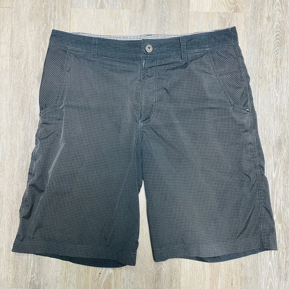 lululemon athletica brand lululemon